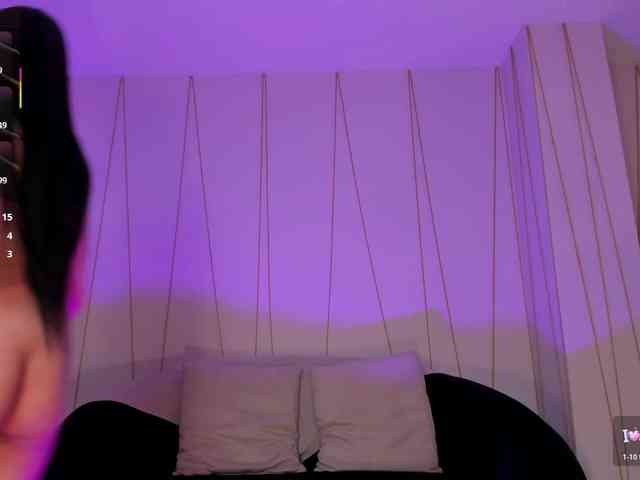 BellaConnor webcam