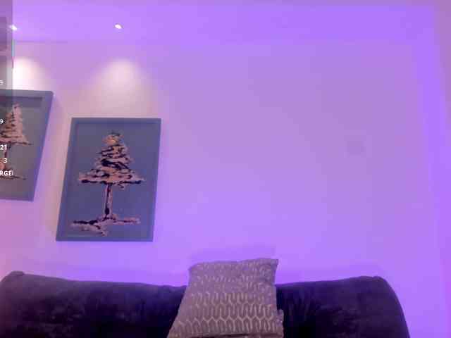 BellaConnor webcam