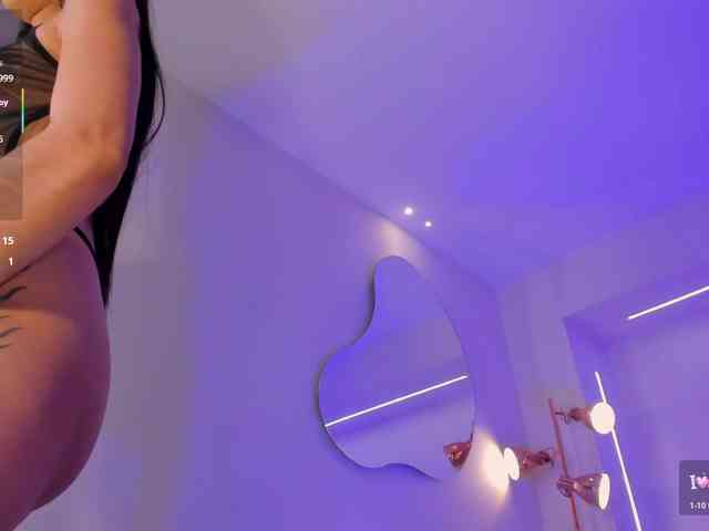 BellaConnor webcam