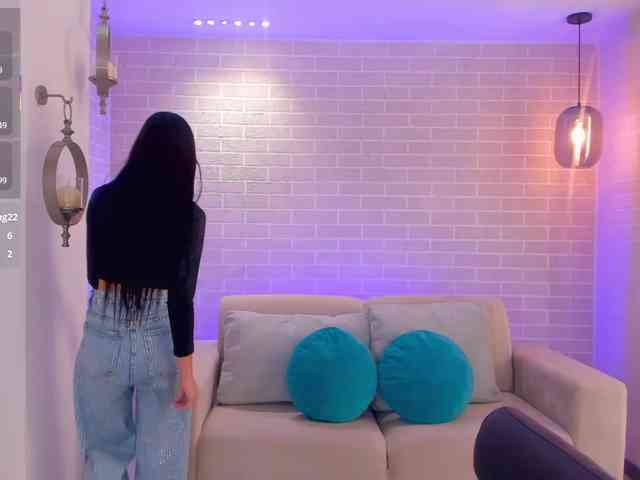 BellaConnor webcam