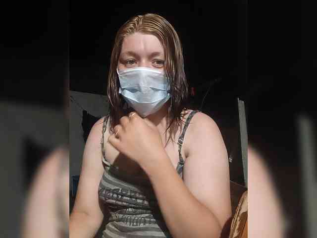 Konfetka228 webcam