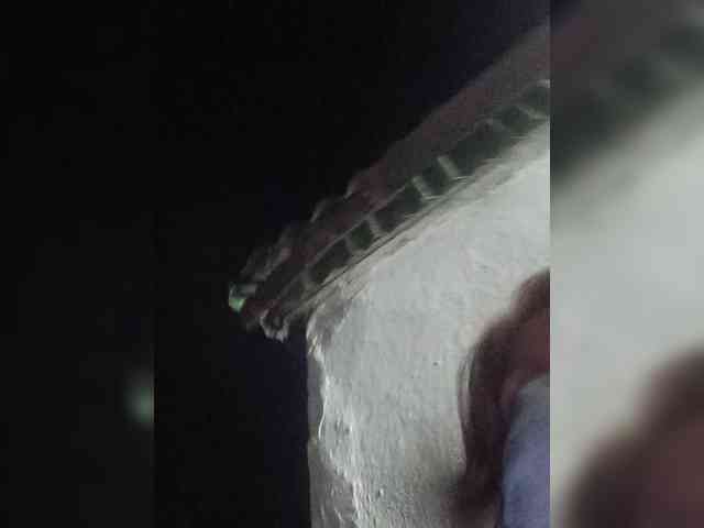 Konfetka228 webcam