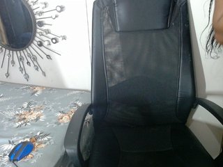 Skinybitchx's Live Webcam