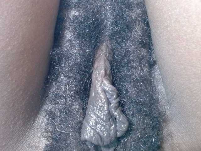 Skinybitchx live cam on BongaCams