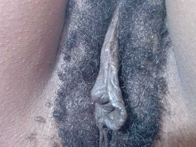 Skinybitchx live cam on BongaCams