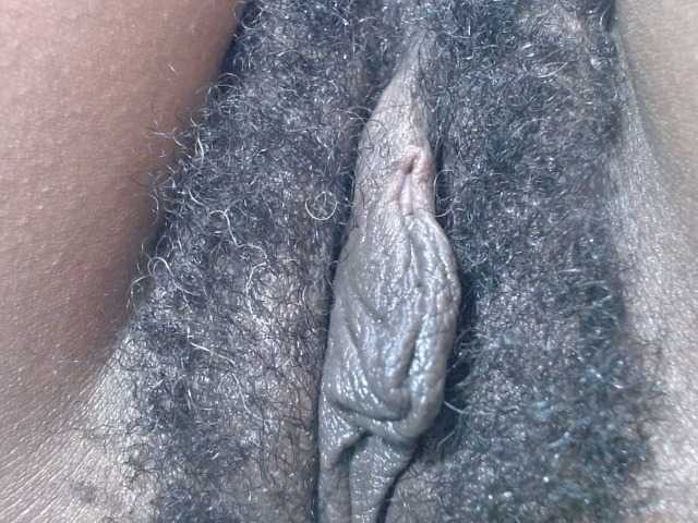 Skinybitchx live cam on BongaCams