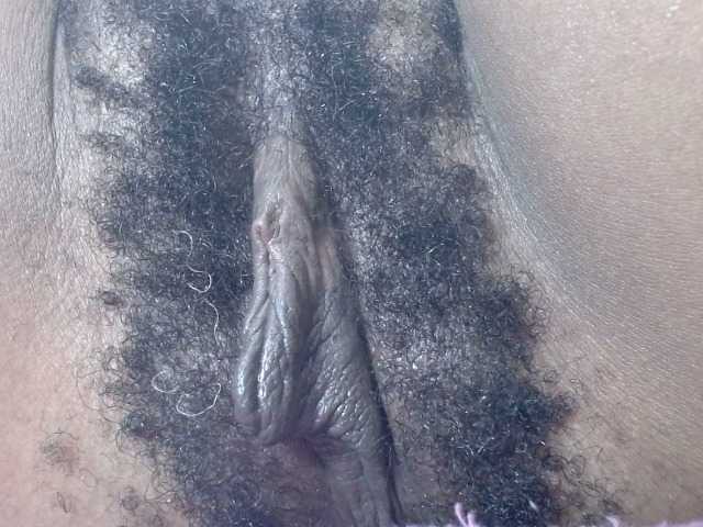 Skinybitchx live cam on BongaCams