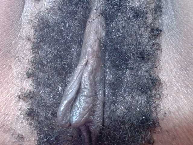 Skinybitchx live cam on BongaCams