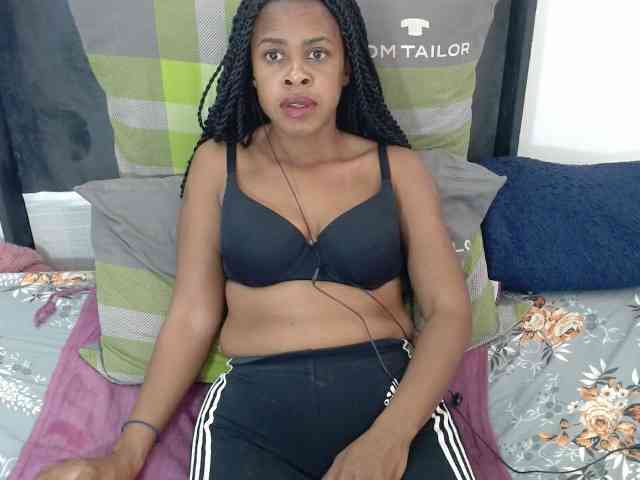 Skinybitchx webcam