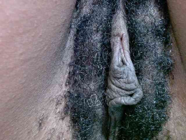 Modelo: Skinybitchx