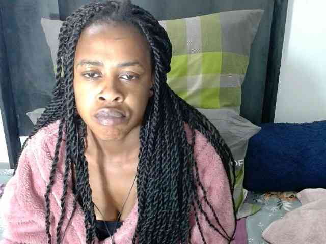 Skinybitchx webcam