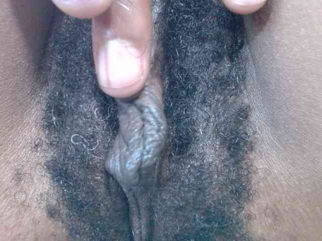 Model: Skinybitchx