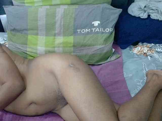 Skinybitchx webcam