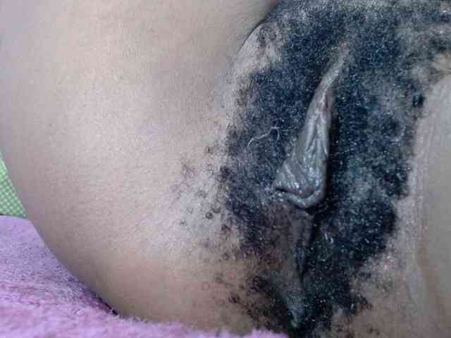 Skinybitchx webcam