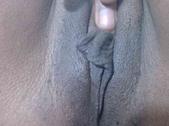 Skinybitchx webcam