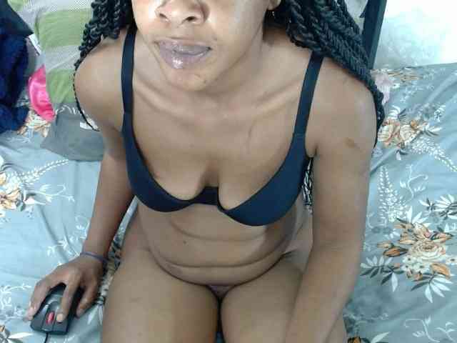 Model: Skinybitchx