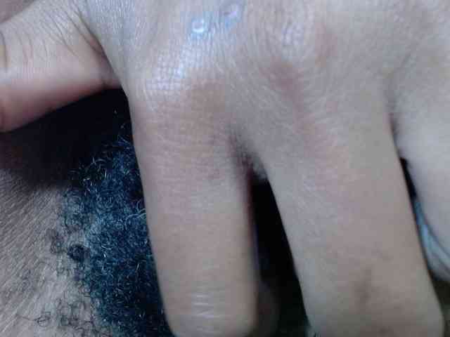 Skinybitchx webcam