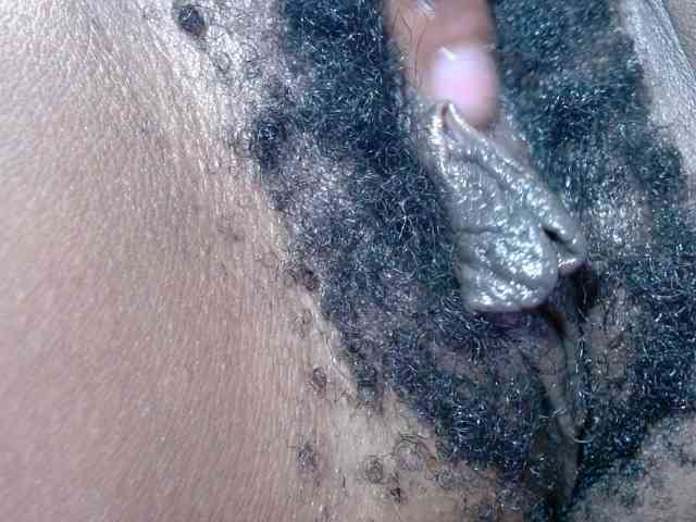 Skinybitchx webcam