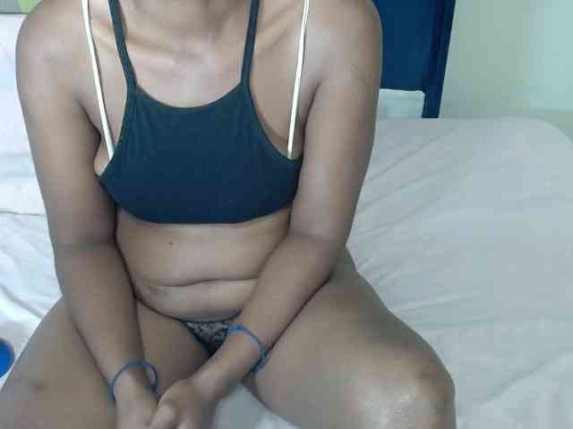 Skinybitchx webcam