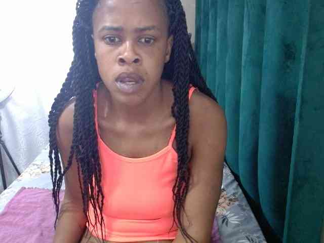 Skinybitchx webcam