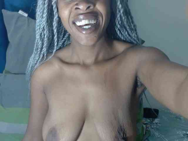 Skinybitchx webcam