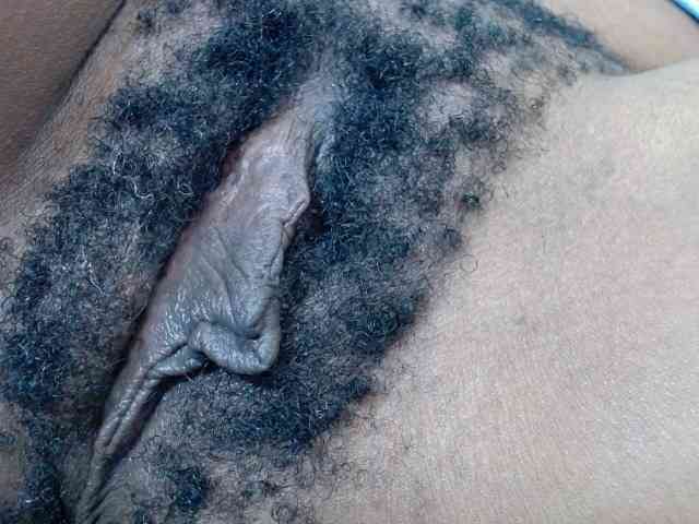 Skinybitchx webcam