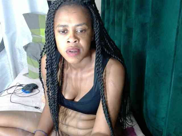 Skinybitchx webcam
