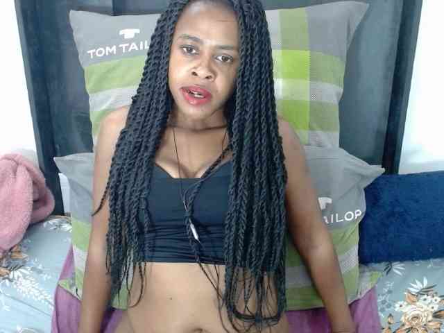 Skinybitchx webcam
