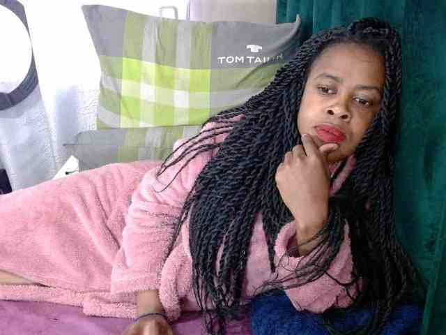 Skinybitchx webcam