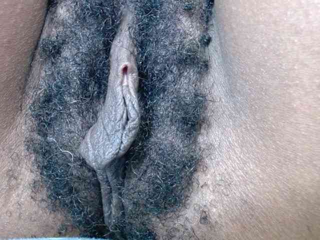 Modelo: Skinybitchx