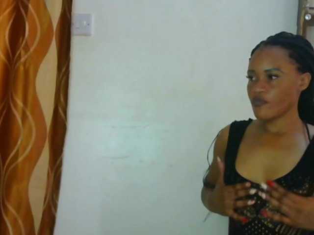 Sexylavinnn's BongaCams show and profile