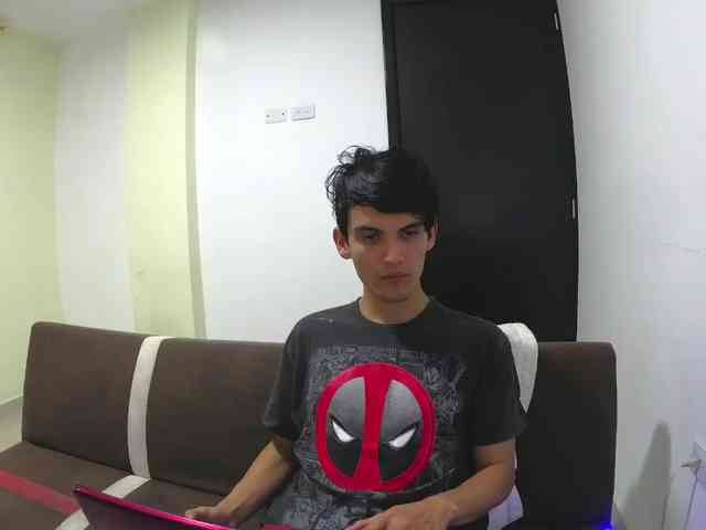 Modelo: BlakeAndAllisa