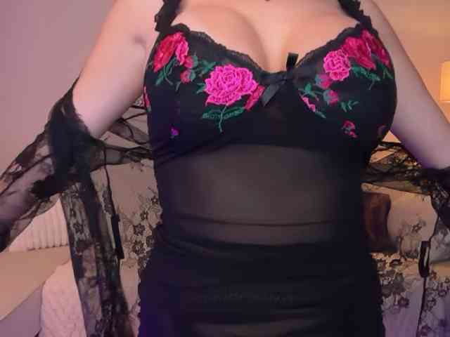 Model: Vitadamour