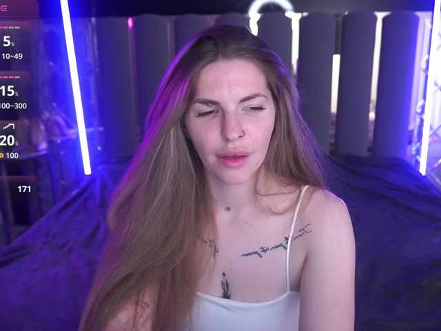 DanielaReign webcam