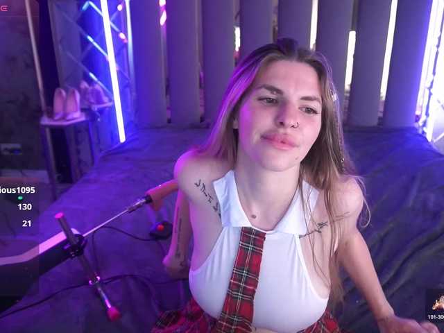 DanielaReign webcam
