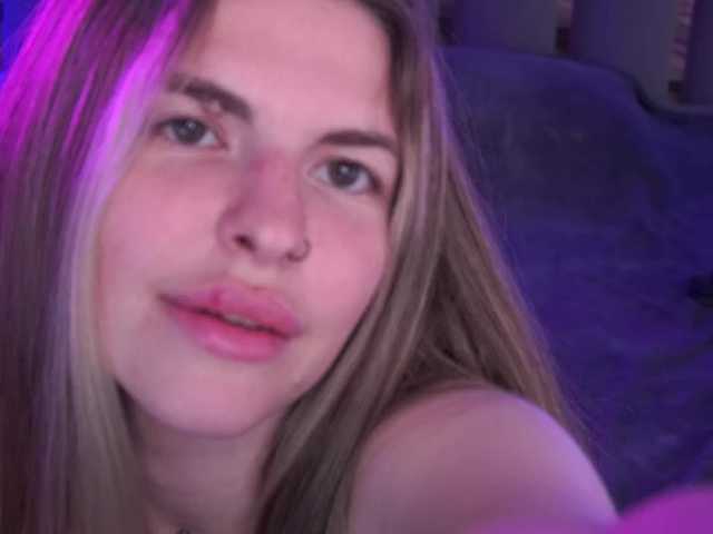 DanielaReign webcam