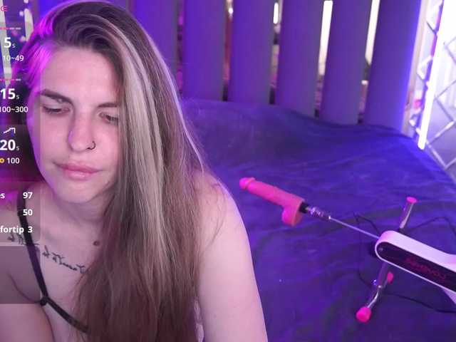 DanielaReign webcam