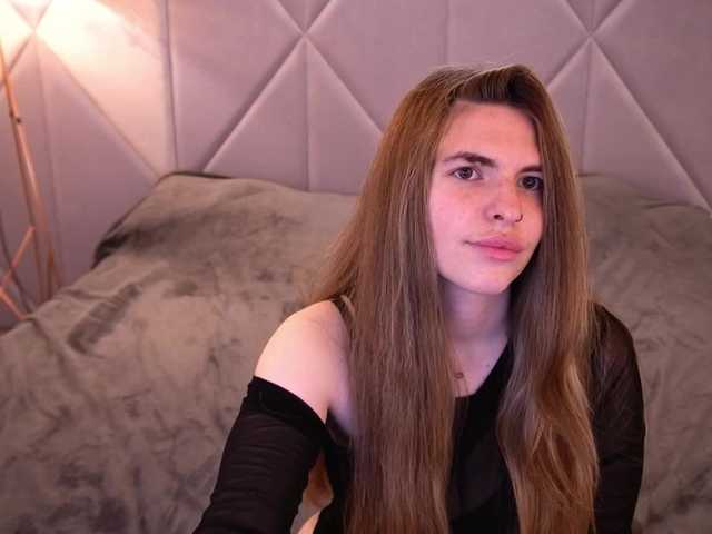 DanielaReign's BongaCams show and profile