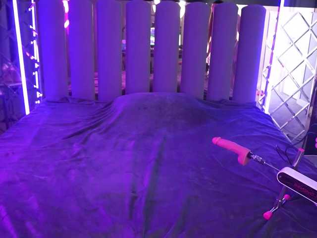 DanielaReign webcam