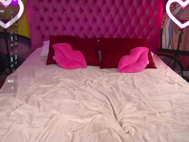 DanielaReign webcam