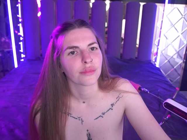 DanielaReign webcam