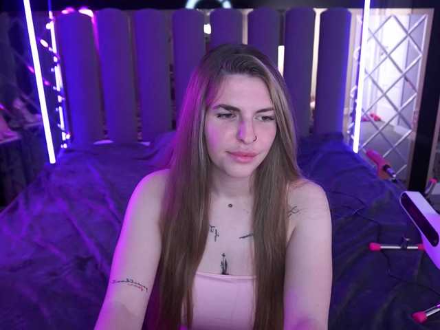 DanielaReign webcam
