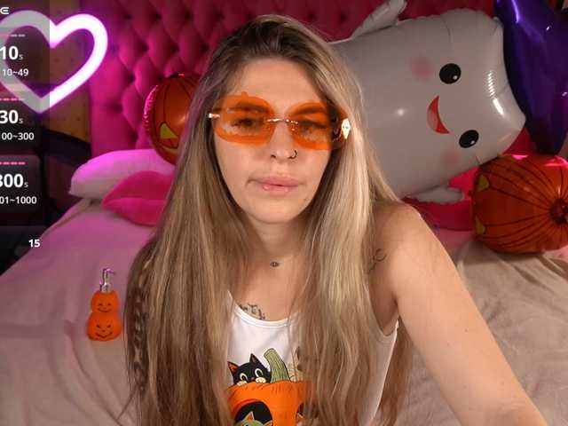 DanielaReign live cam on BongaCams