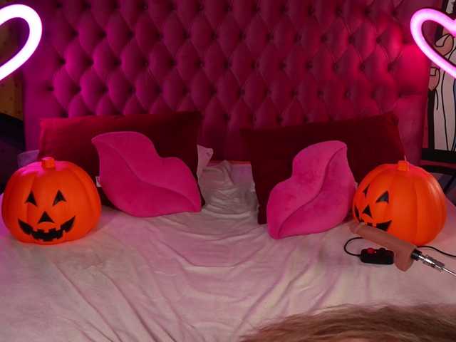DanielaReign live cam on BongaCams
