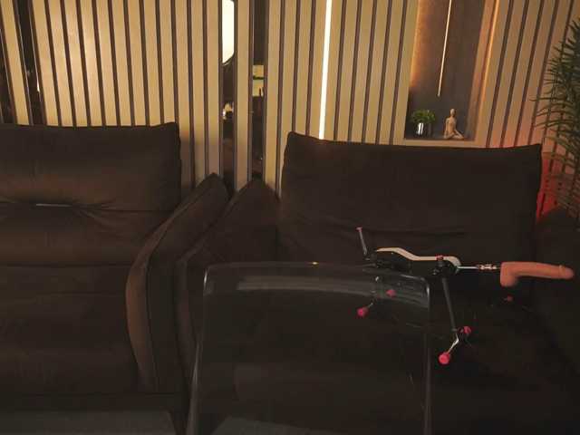 DanielaReign live cam on BongaCams