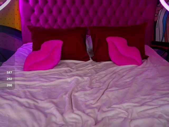 DanielaReign webcam