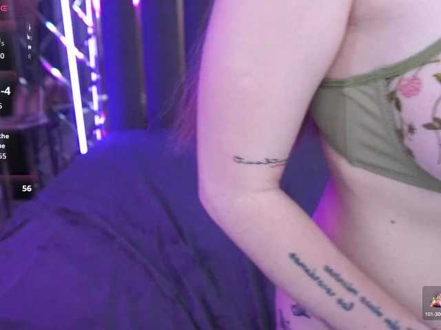 DanielaReign webcam