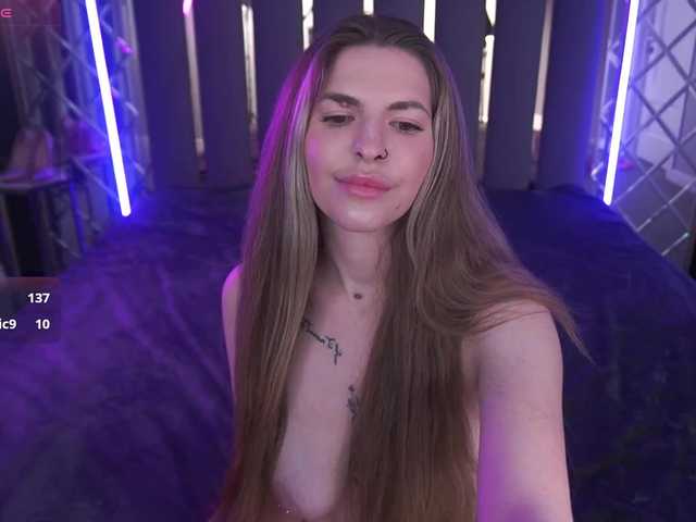 DanielaReign webcam