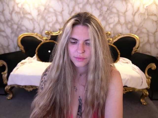 DanielaReign