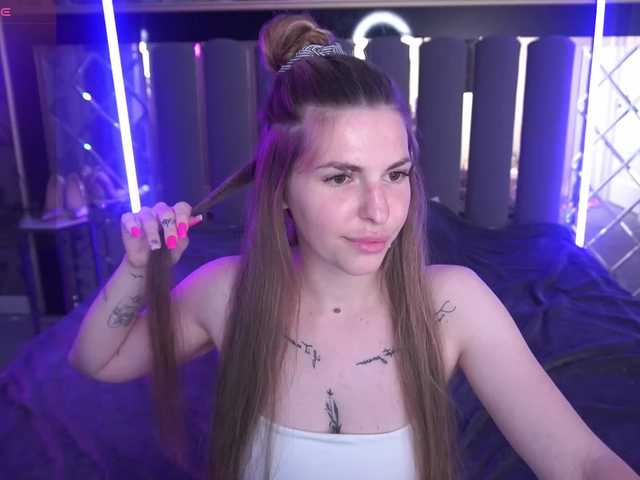 DanielaReign webcam